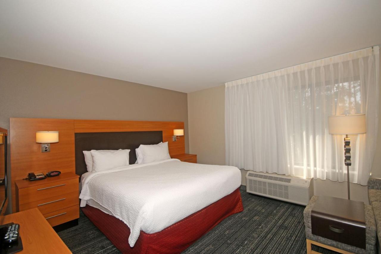 Hotel Towneplace By Marriott Whiskey Road